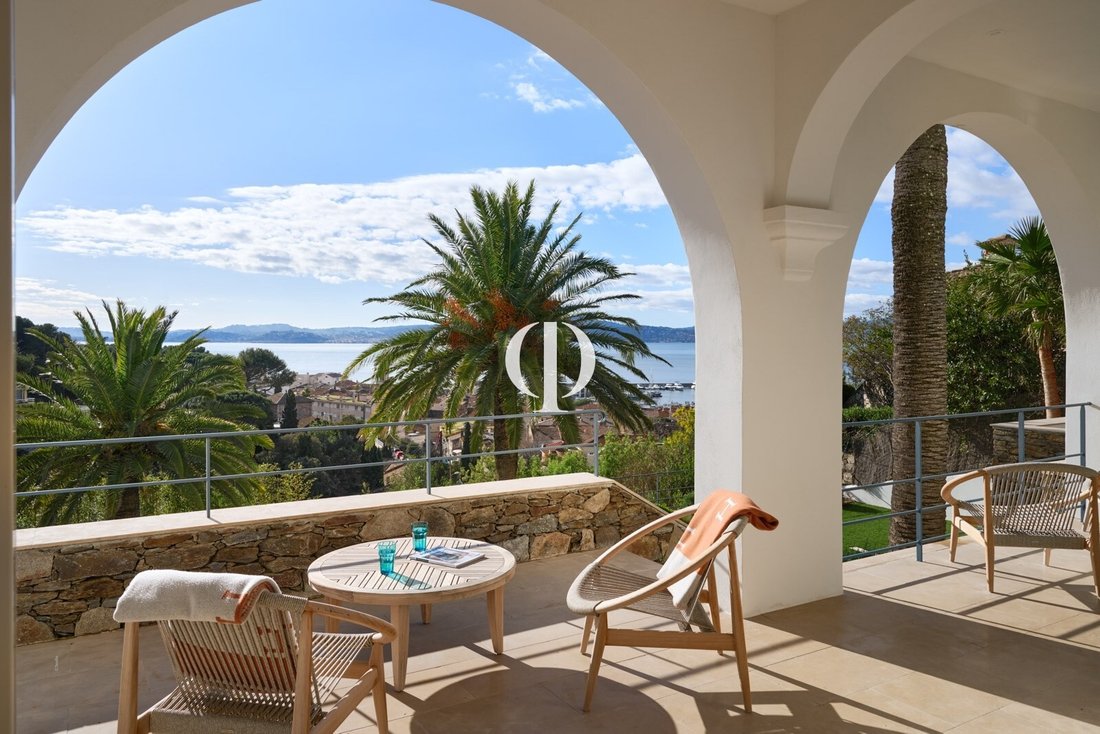 Villa in Nartelle-Noyer-Bellevue-bd des Sardinaux, Sainte-Maxime, France 4 - 17416147