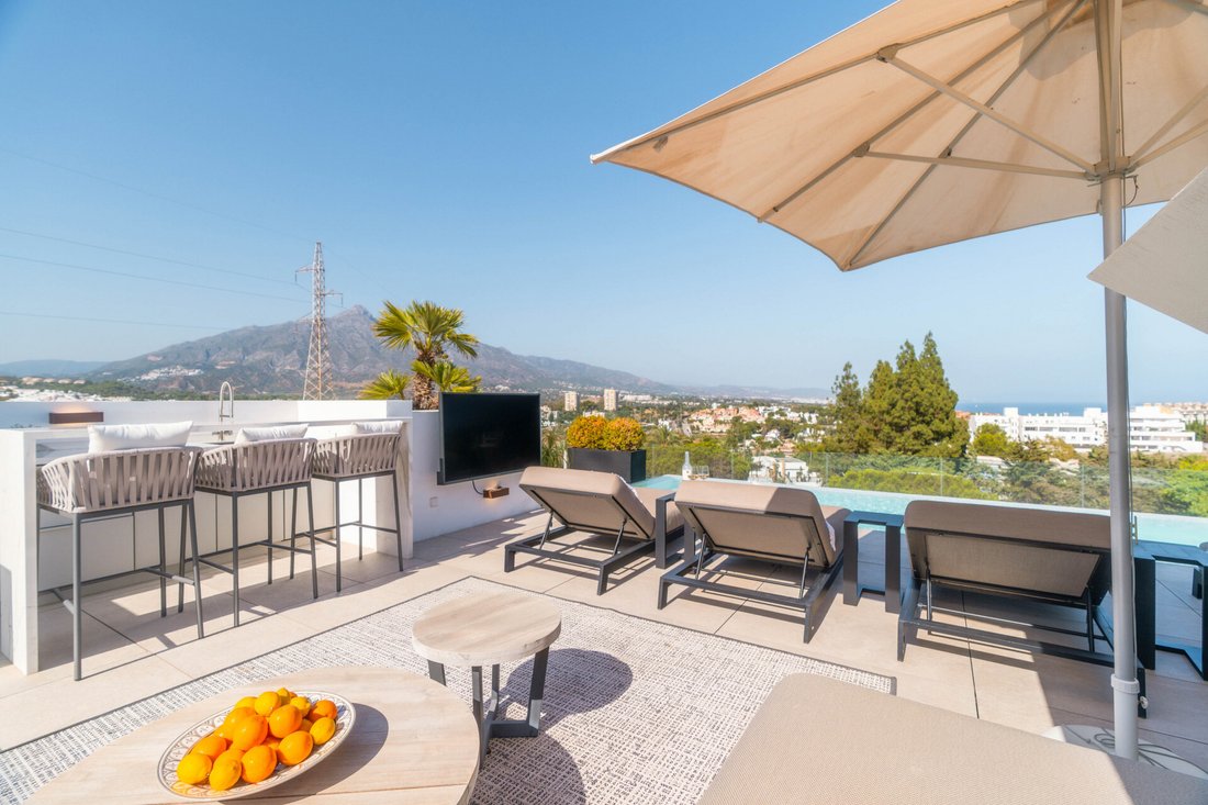 Villa in Nueva Andalucia, Marbella, Spain 3 - 17421744