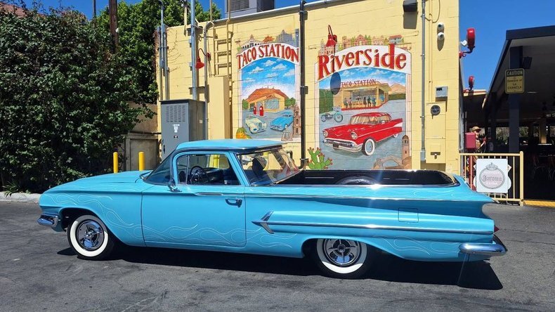 Pickup in Glendale, United States 3 - 17421596