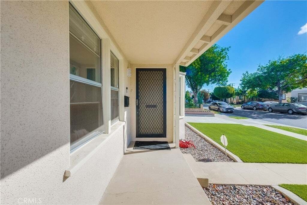 House in Carson, California, United States 4 - 17411802