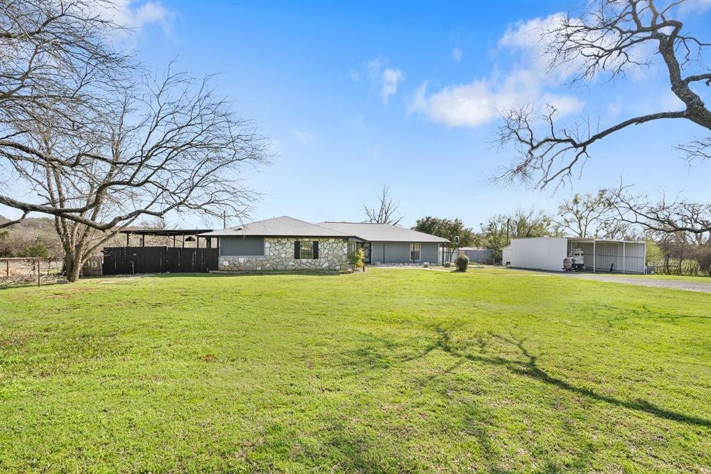 House in Cleburne, Texas, United States 2 - 17411415