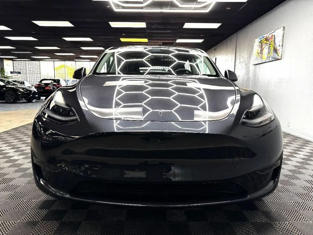 Suv in Las Vegas, NV, United States 4 - 17335862