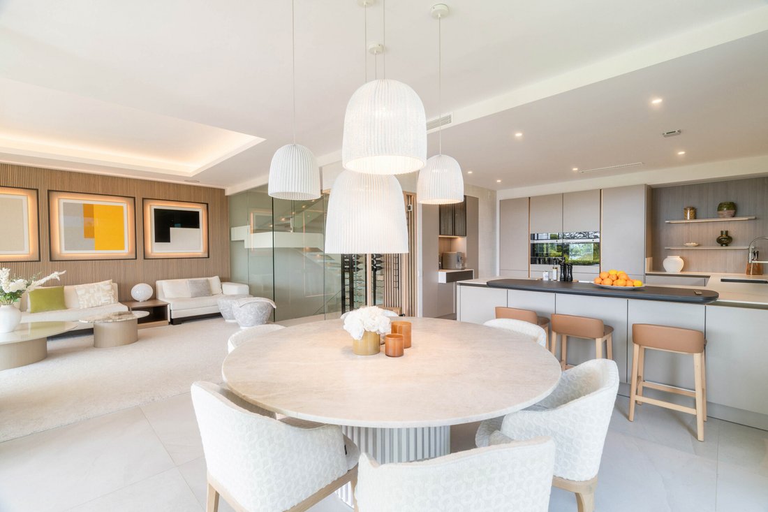 Villa in Nueva Andalucia, Marbella, Spain 4 - 17421744