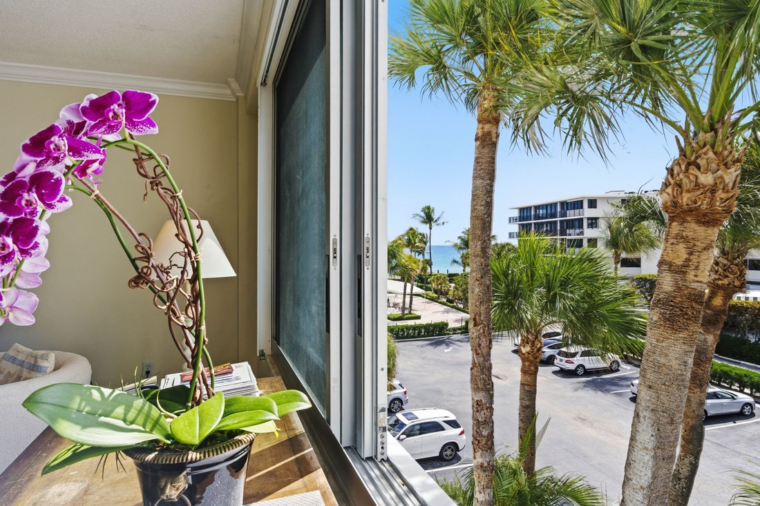 Condo in Palm Beach, Florida, United States 3 - 17346599