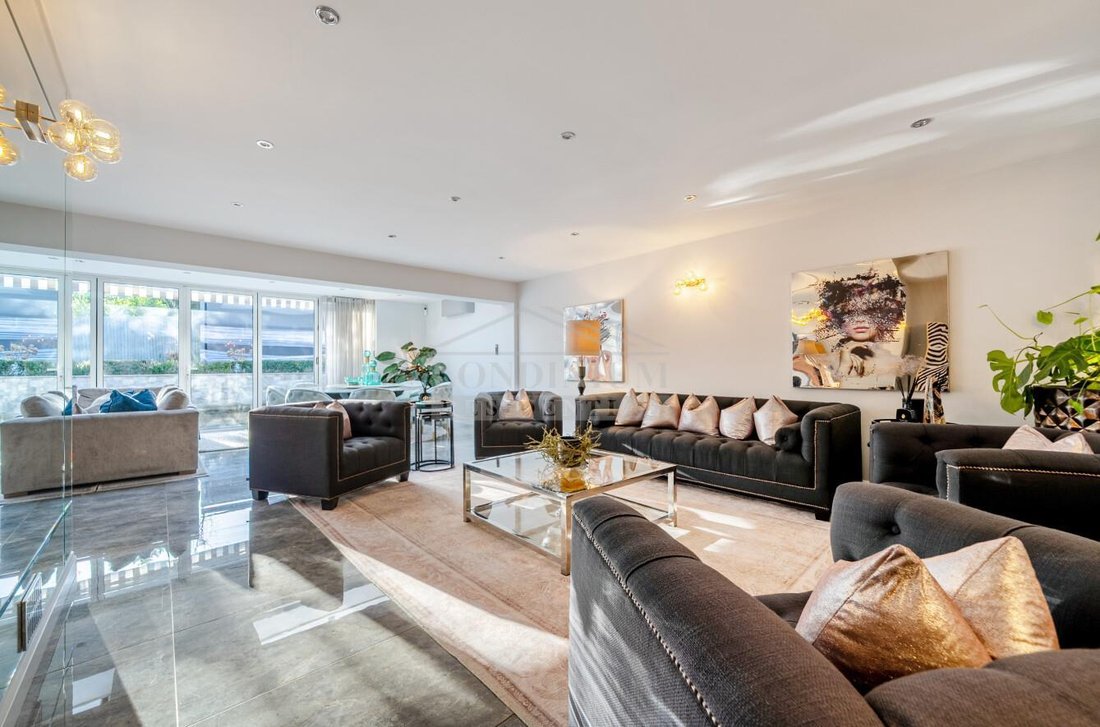 Bungalow a Bushey Heath, Hertsmere, Inghilterra 5 - 17418274