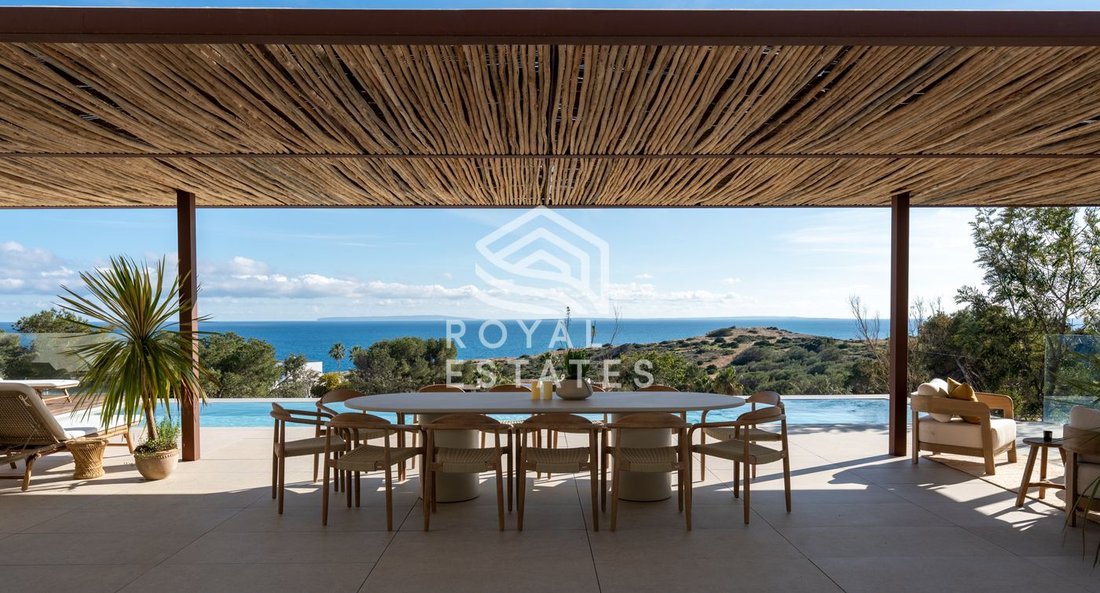 Villa in Cap Martinet, Santa Eularia des Riu, Balearic Islands 3 - 15370658