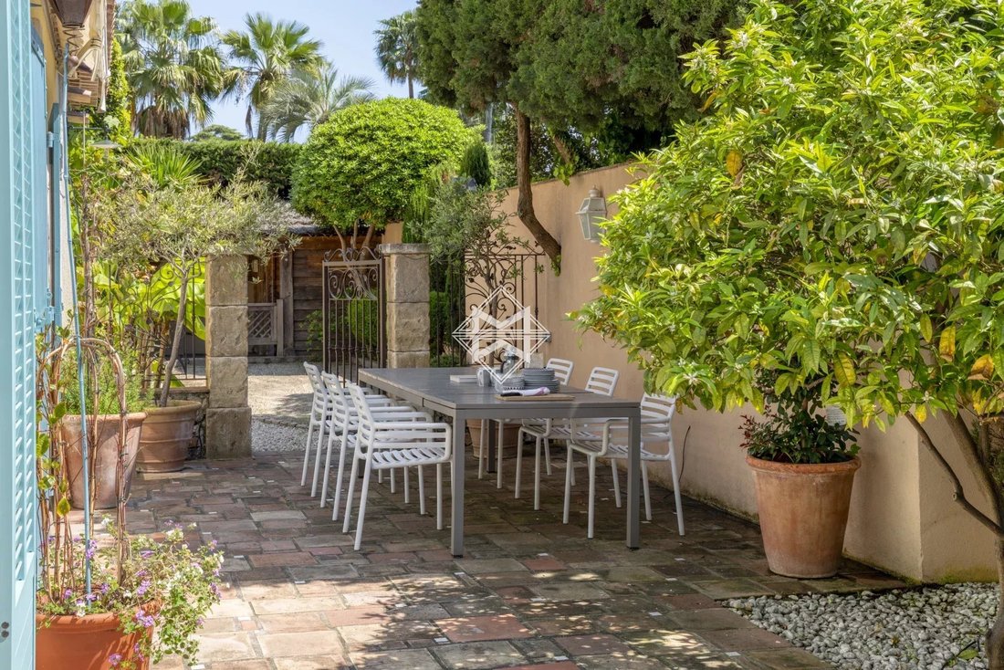 Villa in La Californie, Cannes, France 3 - 17408686