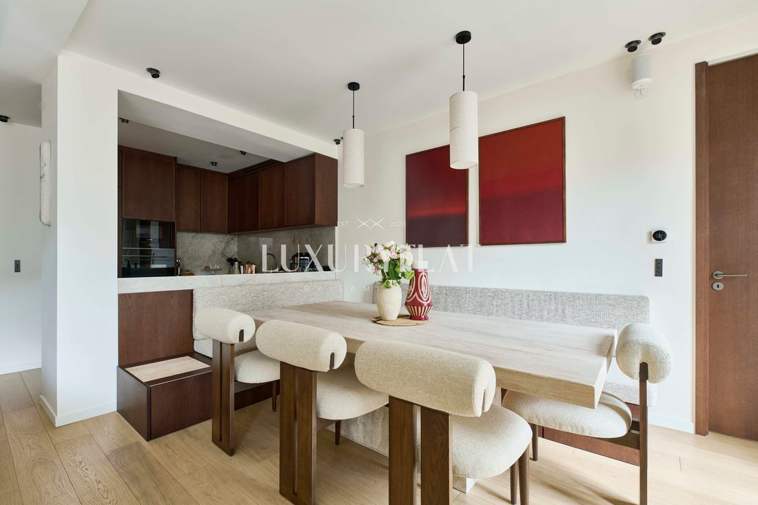 Apartment in Bois de Boulogne, Paris 16e Arrondissement, Paris 5 - 17411933