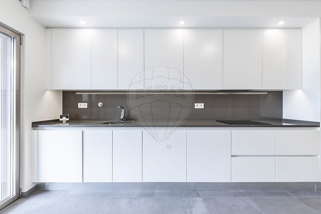 Apartment in A dos Cunhados e Maceira, Lisbon, Portugal 3 - 17408163