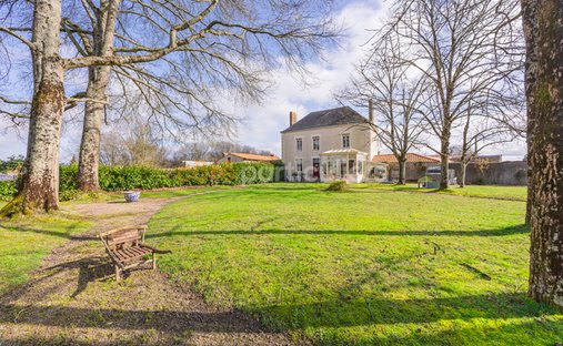 Villa in Haute-Goulaine, Pays de la Loire, France 1