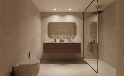Apartment in Lordelo do Ouro e Massarelos, Porto District, Portugal 1