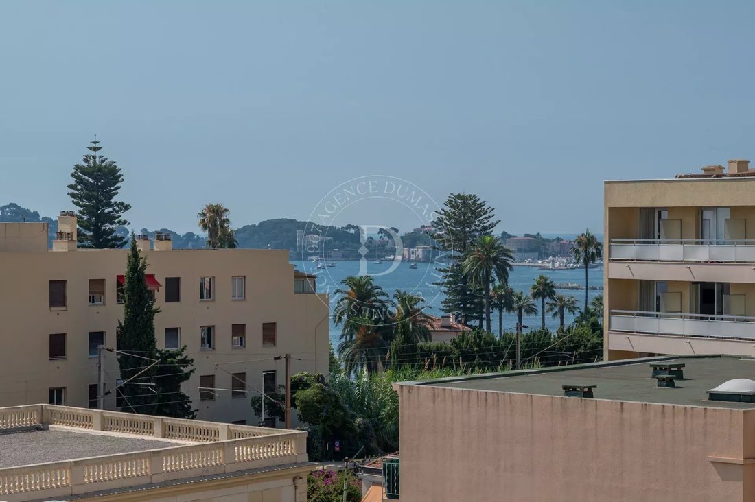 Apartment in Beaulieu-sur-Mer, Provence-Alpes-Côte d'Azur, France 2 - 17420858