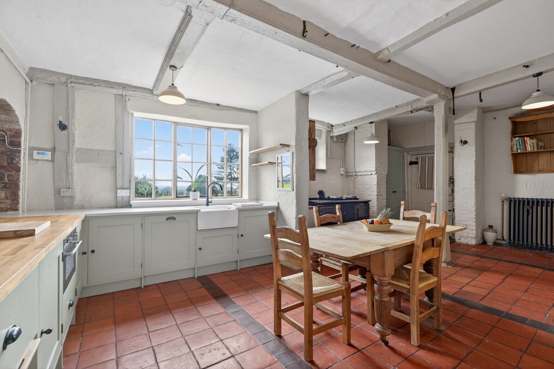 Farm Ranch in Wolverley, England 3 - 17413949