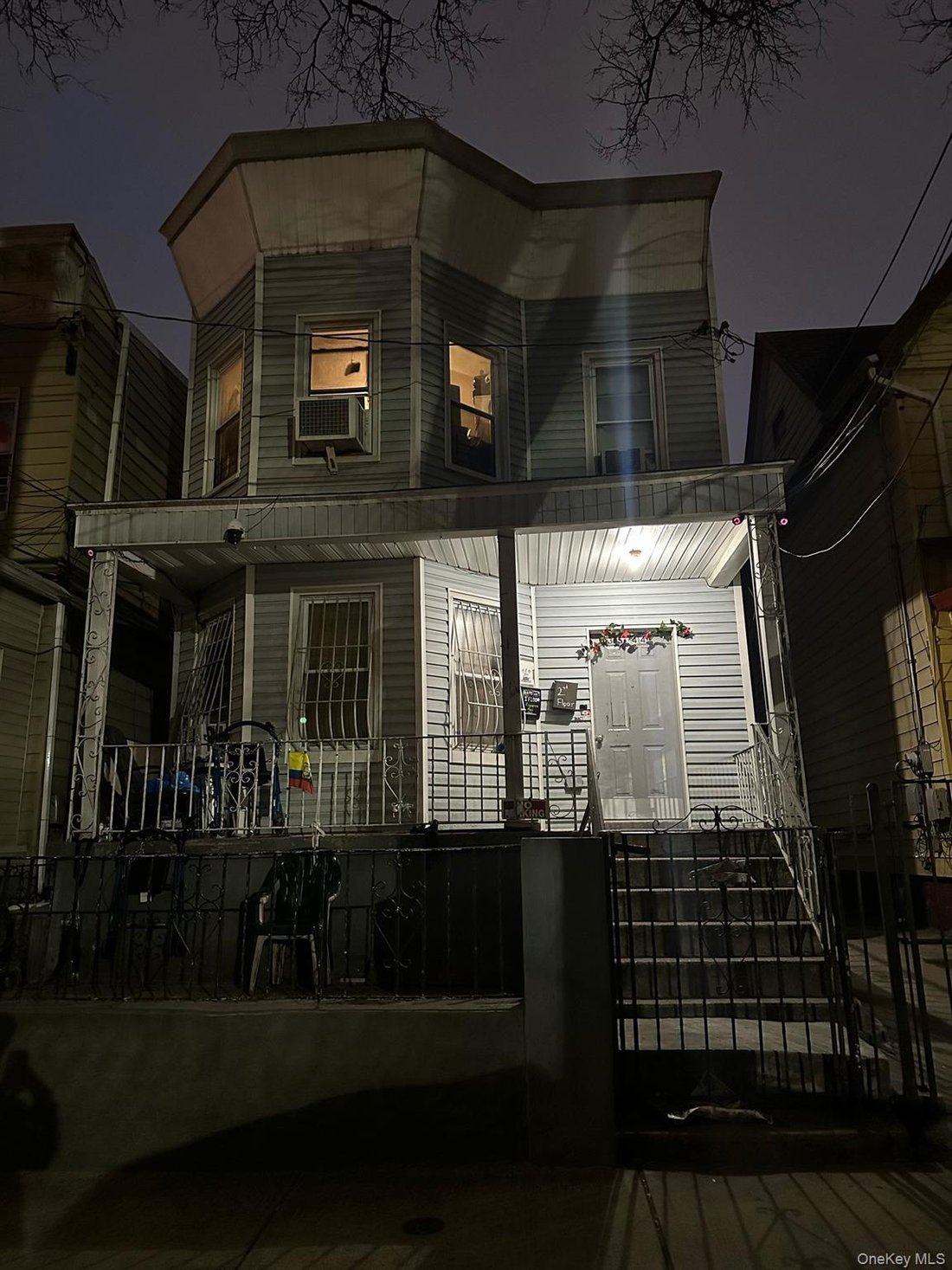 House in New York, New York, United States 1 - 17420438