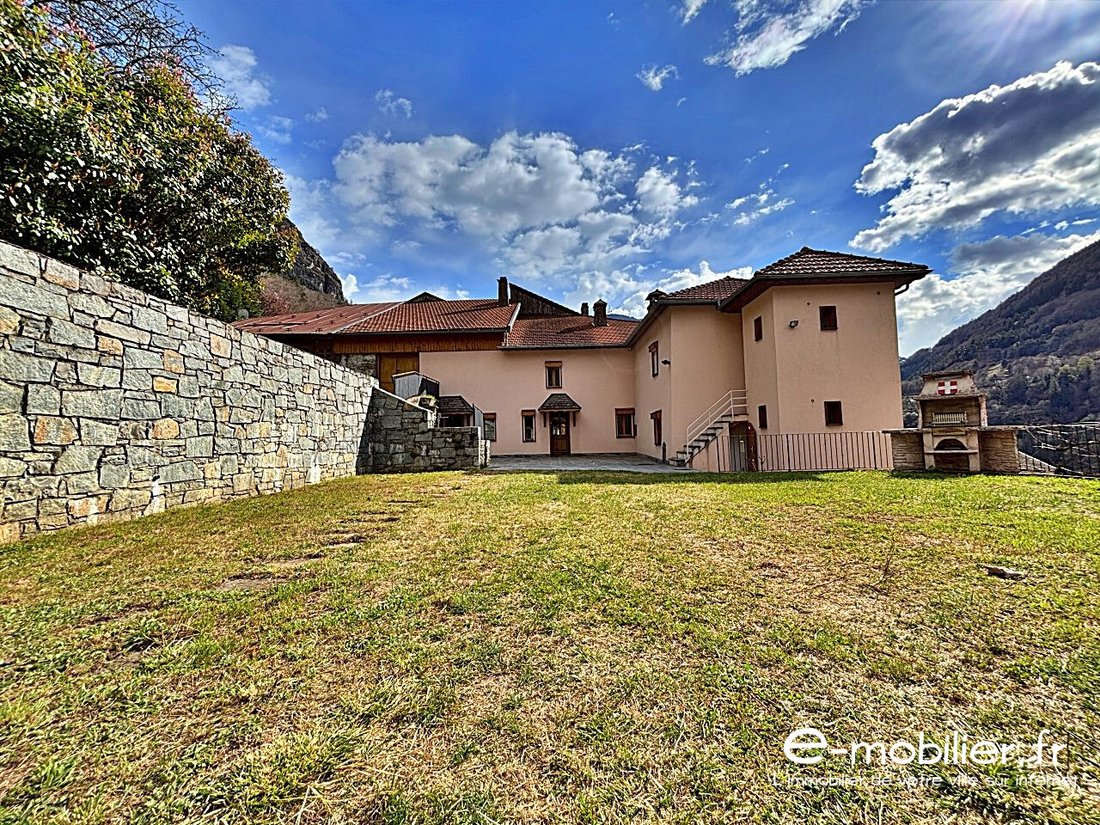 House in Salins-Fontaine, Auvergne-Rhône-Alpes, France 1 - 17421233