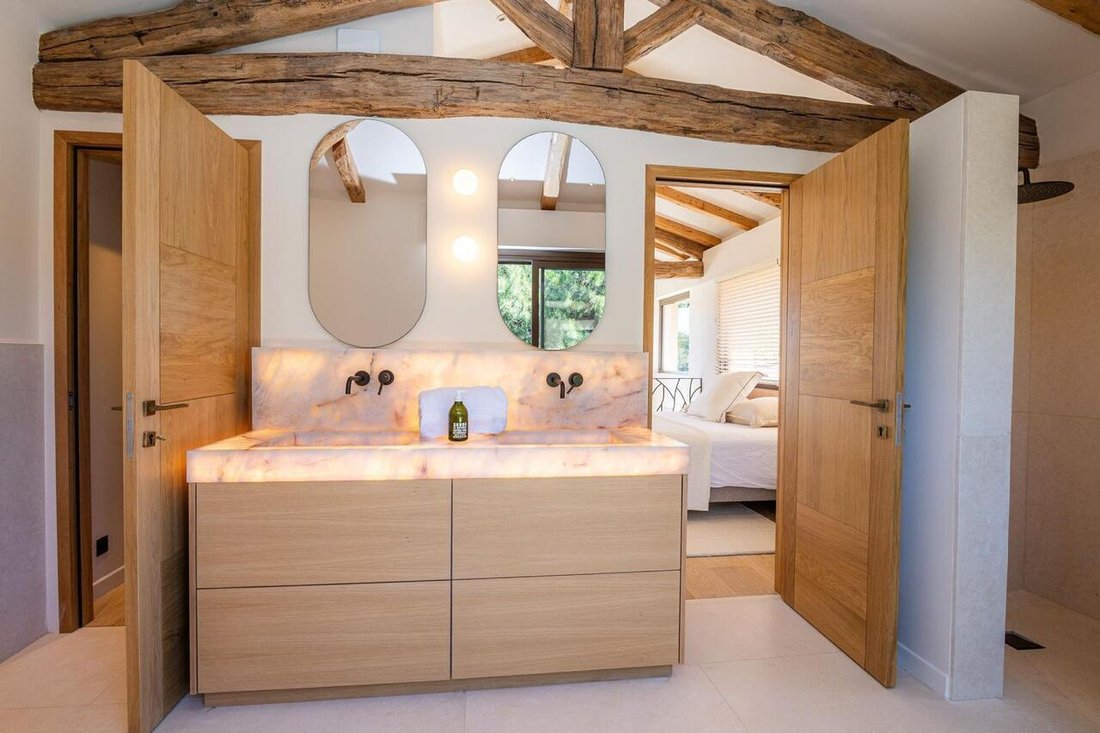 Villa in Ramatuelle, Provence-Alpes-Côte d'Azur, France 5 - 17421648