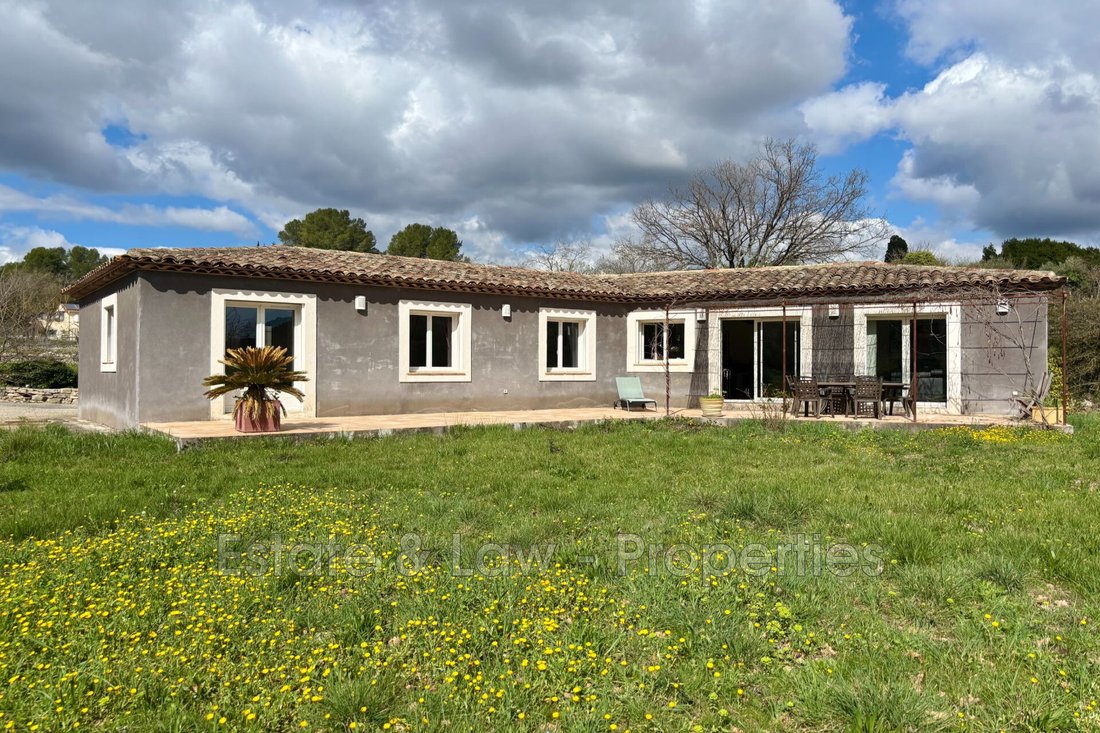 Villa in Centre Ancien, Draguignan, France 2 - 17408066