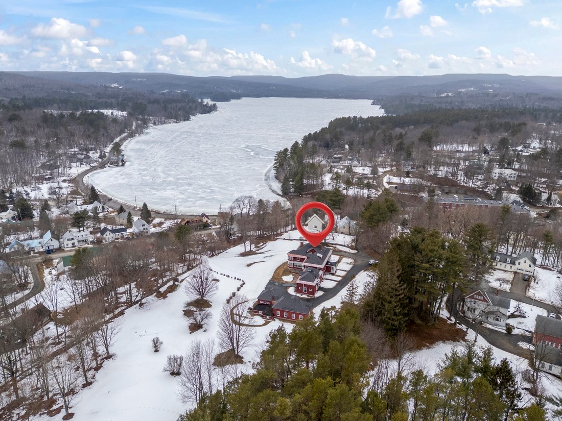 House in Wilton, Maine, United States 4 - 17417753