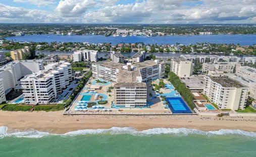 Condo in Palm Beach, Florida, United States 1