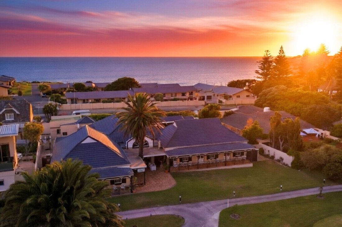 House in Hermanus, Western Cape, South Africa 2 - 17412020