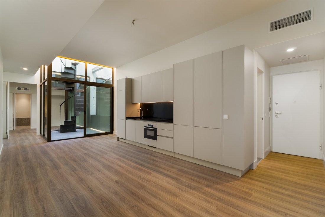 Apartment in Avenidas Novas, Lisbon, Portugal 1 - 17421269