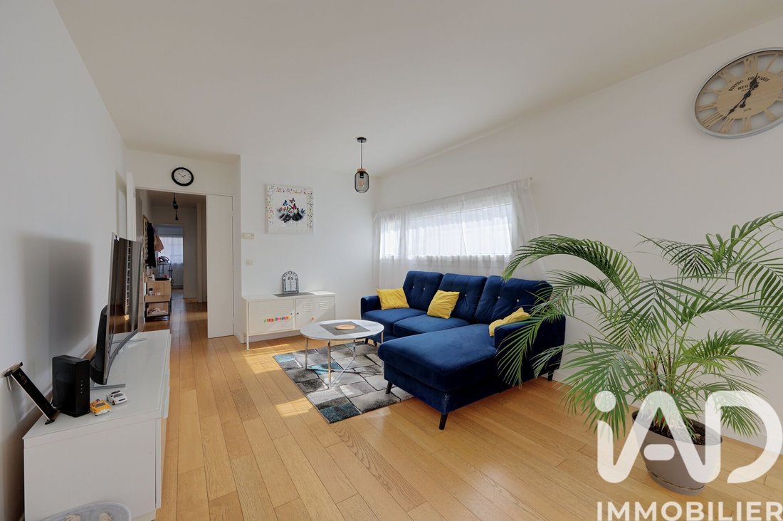 Apartment in Wallon, Le Plessis-Robinson, France 1 - 17416942