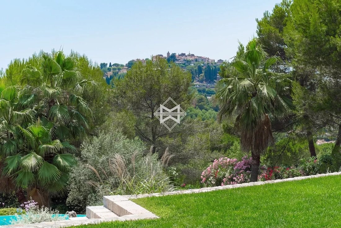 Villa in Mougins, Provence-Alpes-Côte d'Azur, France 3 - 17408769