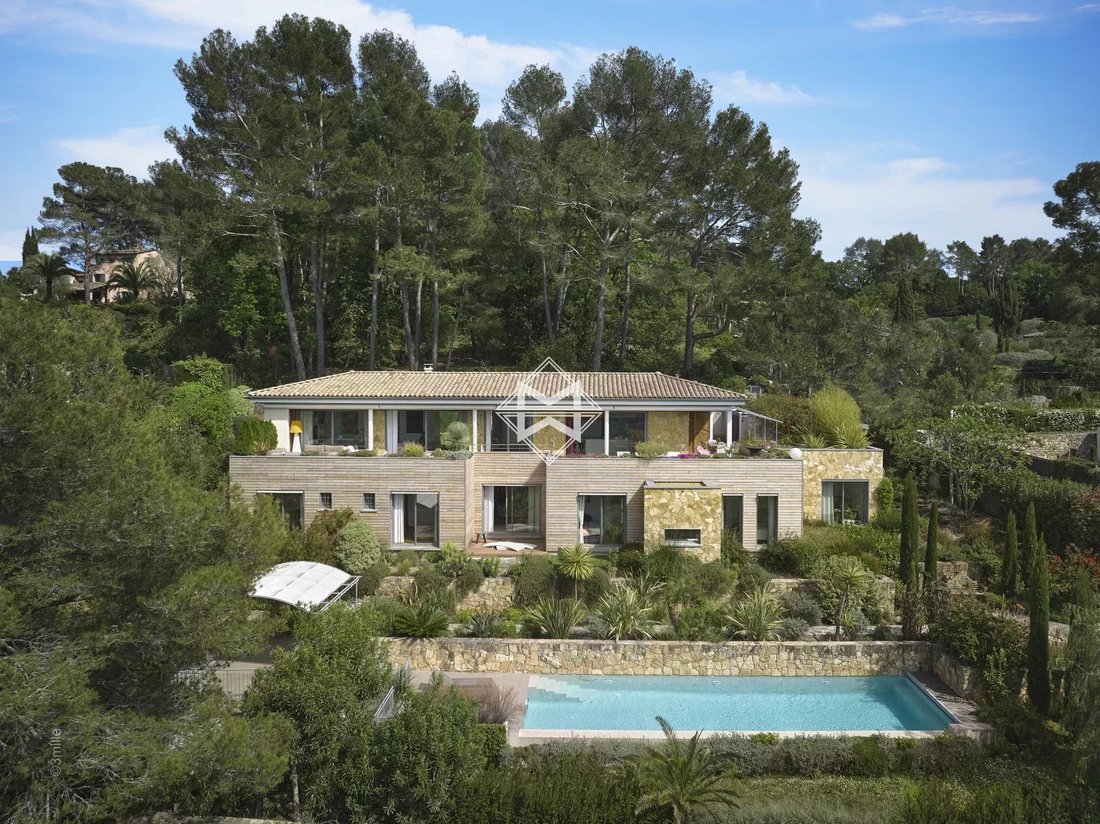 Villa in Mougins, Provence-Alpes-Côte d'Azur, France 2 - 12812775