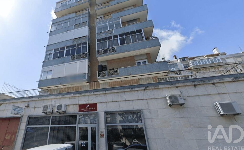 Apartment in Benfica, Lisbon, Portugal 3 - 17414759