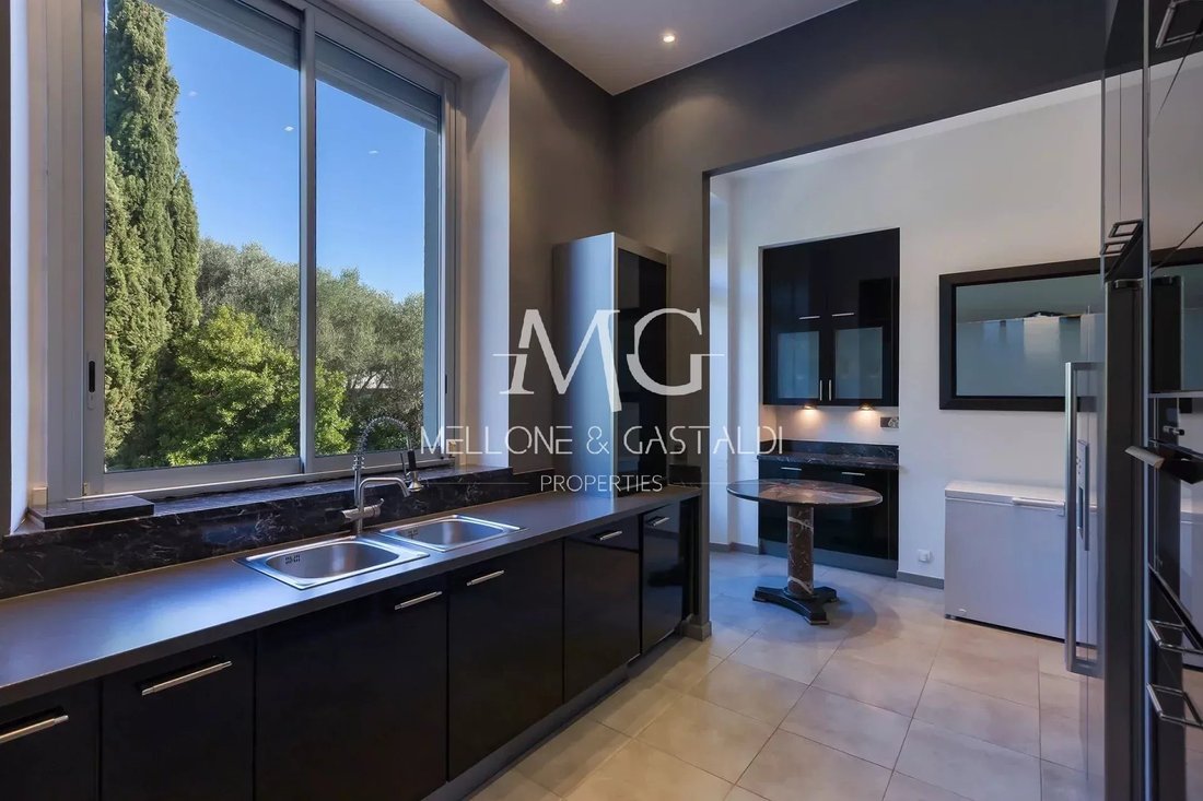Apartment in Montfleury, Cannes, France 5 - 17412232