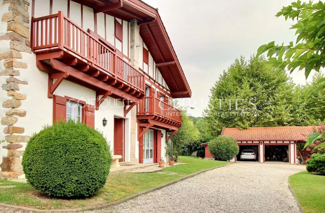 Villa in Ascain, Nouvelle-Aquitaine, France 1 - 16054690