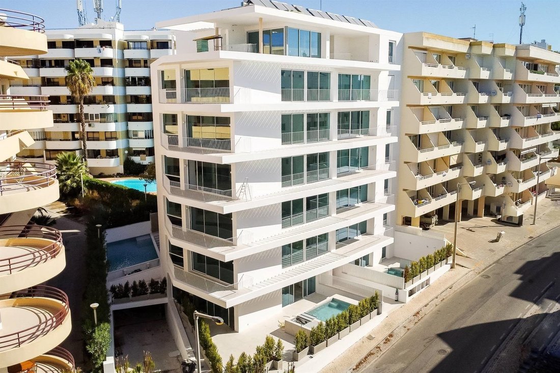 Apartment in Vilamoura, Quarteira, Algarve 1 - 17412615