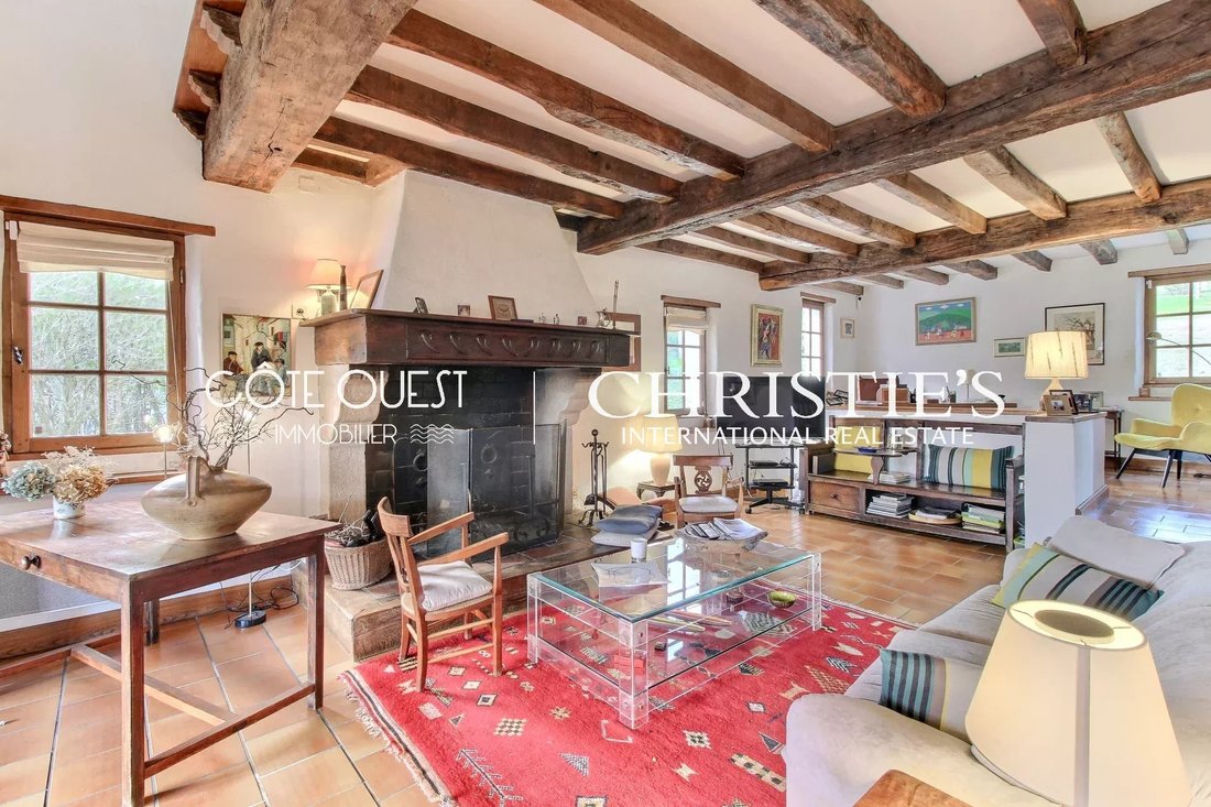 Villa in Mendi-Choko-Karrikatxar-Olhette, Urrugne, France 5 - 17017948
