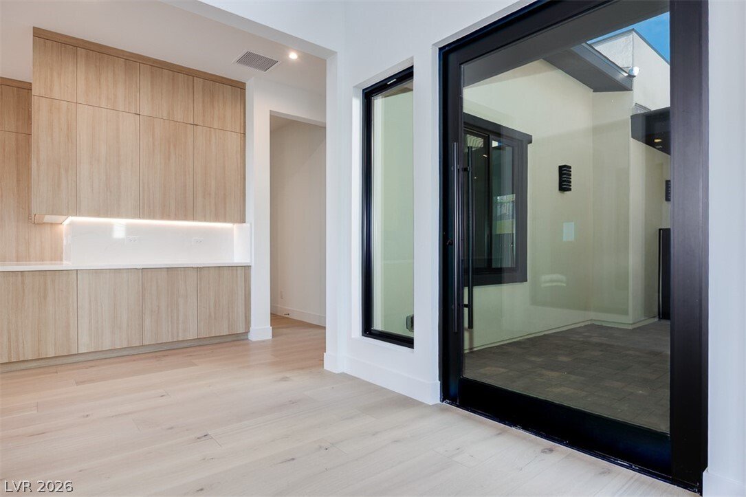 House in Las Vegas, Nevada, United States 4 - 17409615