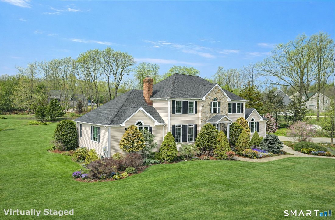 House in Monroe, Connecticut, United States 2 - 17413190