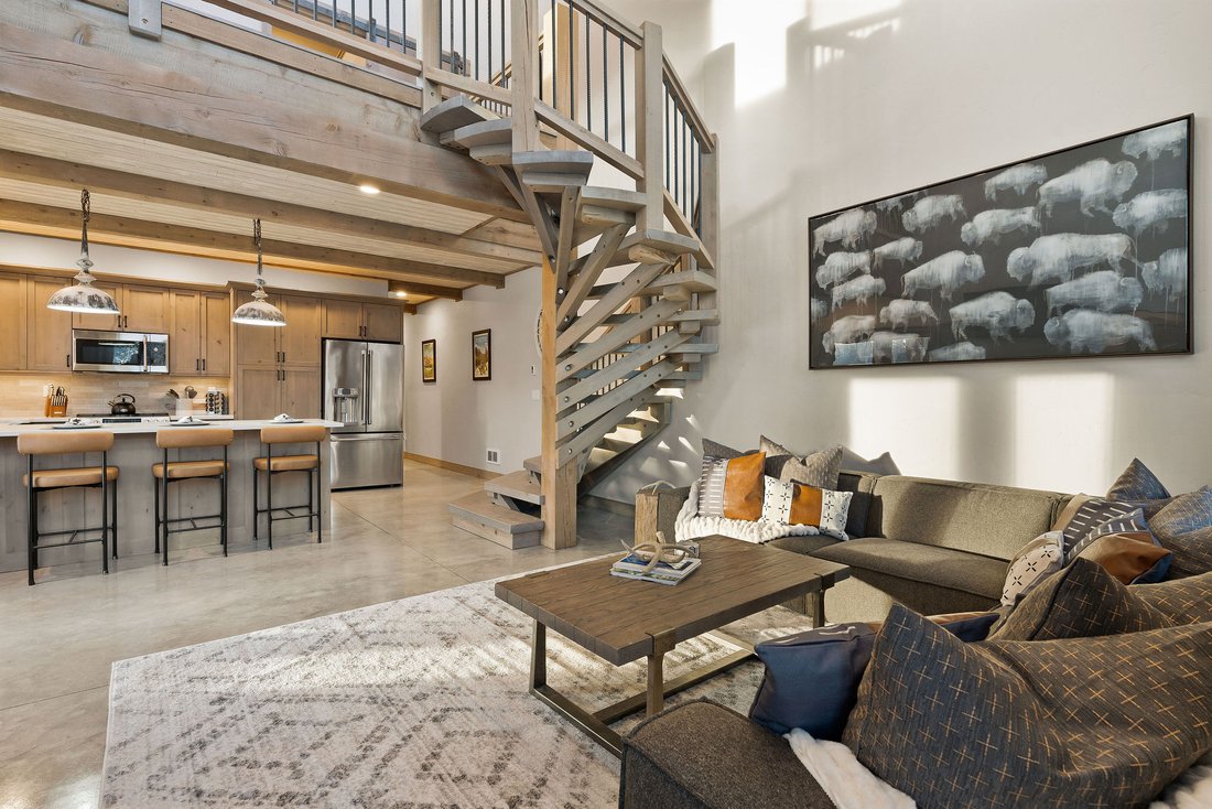 Condo in Columbia Falls, Montana, United States 2 - 17414500