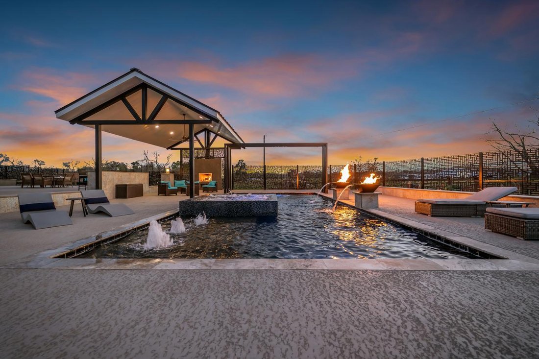 House in East Bernard, Texas, United States 2 - 17363780