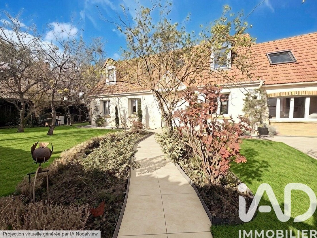 House in Santeny, Ile-de-France, France 2 - 17398812