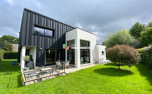 House in Noyal-sur-Vilaine, Brittany, France 1