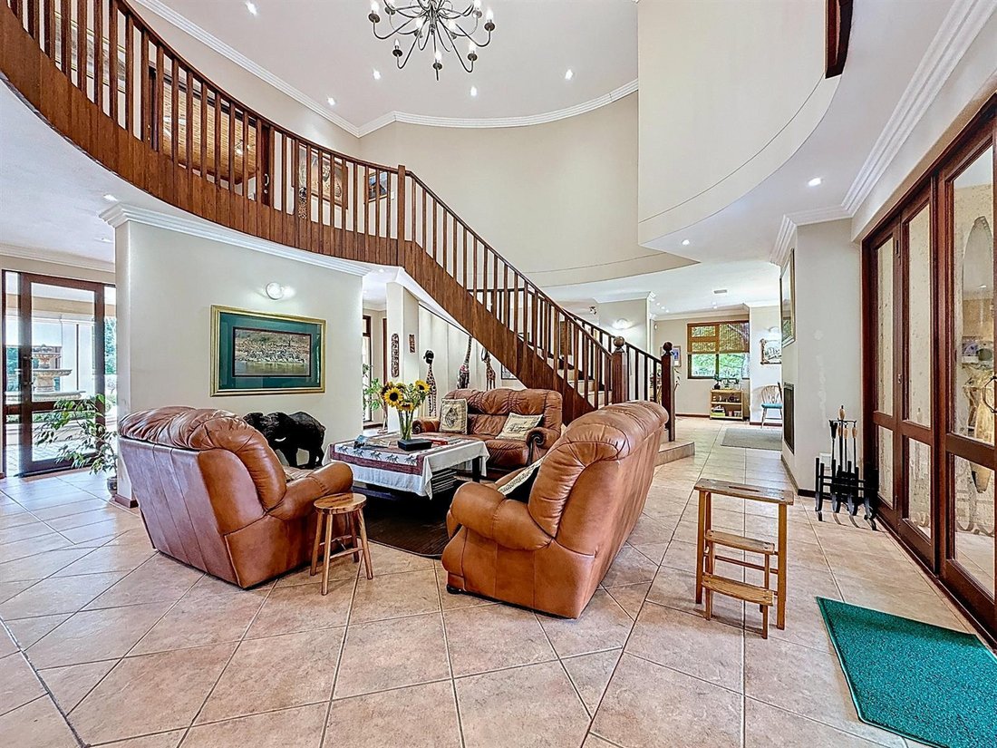 House in Mooikloof, Gauteng, South Africa 5 - 17411596