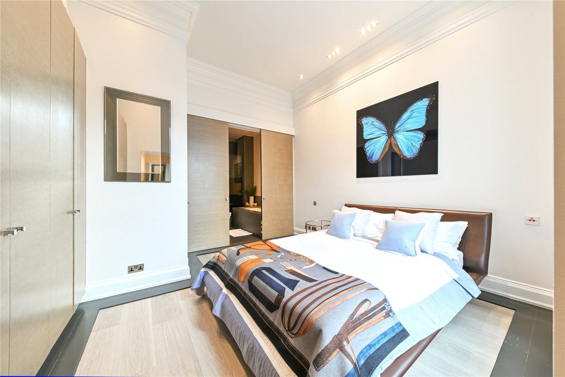 Apartment in Brompton, Kensington And Chelsea, England 5 - 17409680