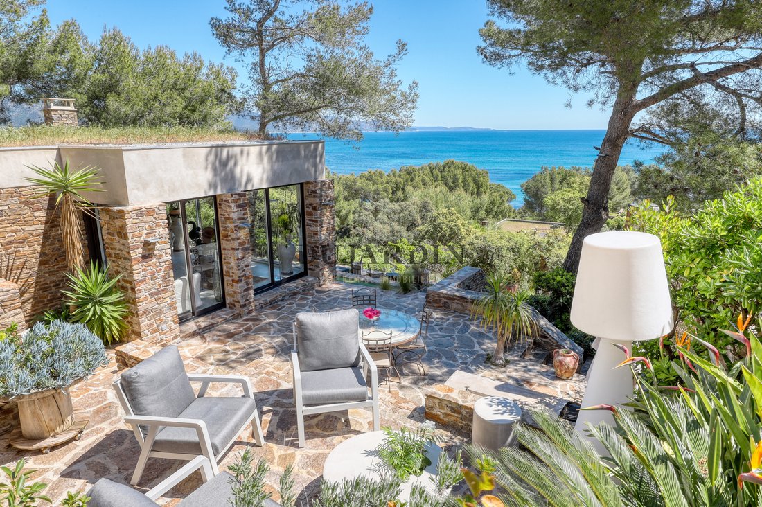 Villa in Centre, Bormes-les-Mimosas, France 1 - 17412043