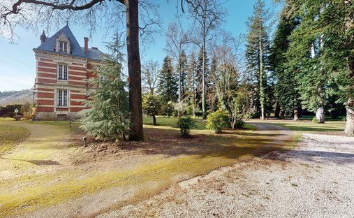 At The Gates Of Périgord Noir, On The Outskirts Of Souillac Towards Sarlat, In The Center Of A Magni