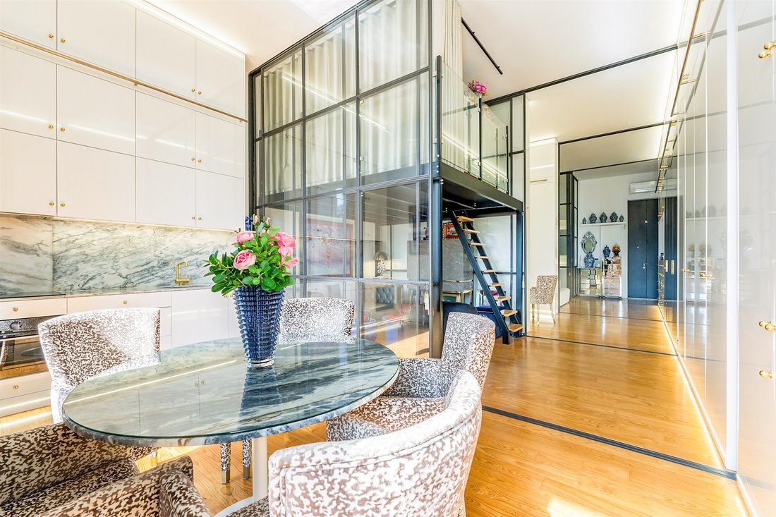 Apartment in Cedofeita, Santo Ildefonso, Se, Miragaia, Sao Nicolau e Vitoria, Porto District, Portugal 1 - 17284476