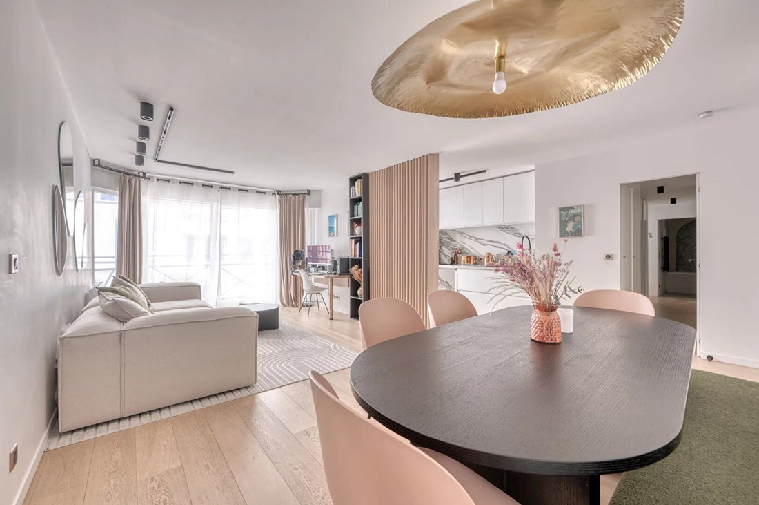Apartment in Trezel, Levallois-Perret, France 5 - 17408391