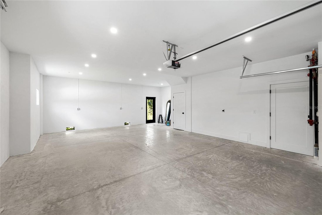 Townhouse in St. Petersburg, Florida, United States 4 - 17410877