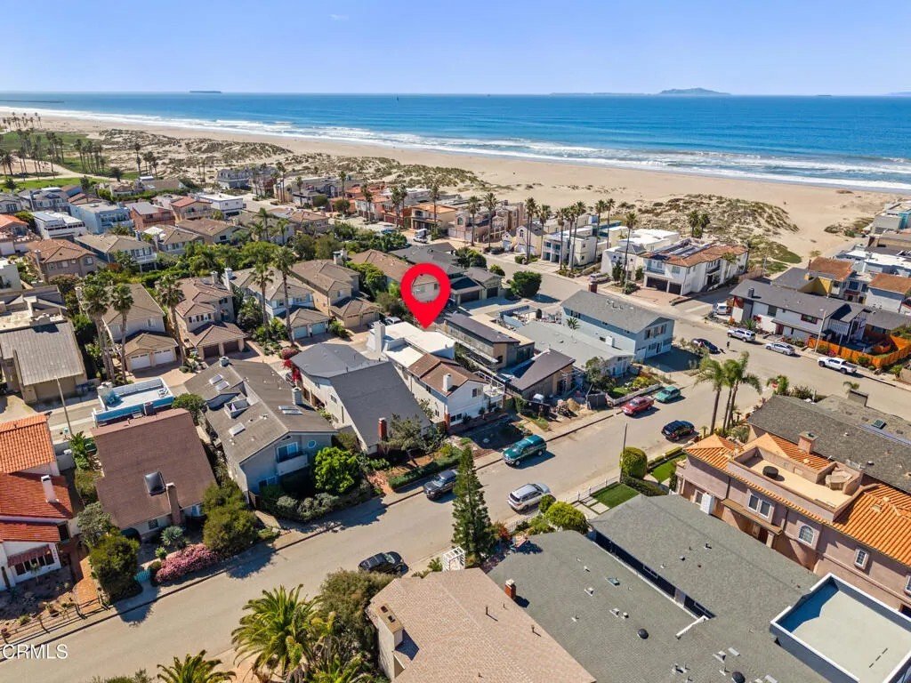 House in Oxnard, California, United States 1 - 17415815