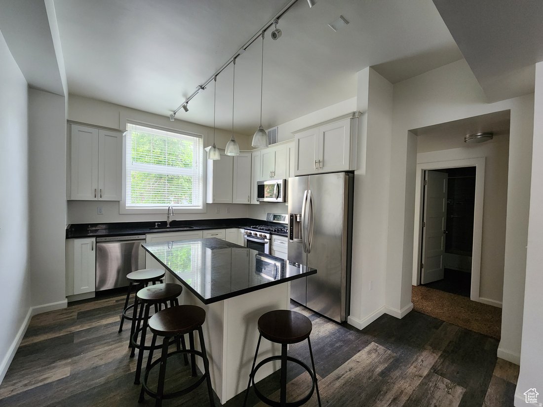 Salt Lake City, Utah, United States 2 - 17410422