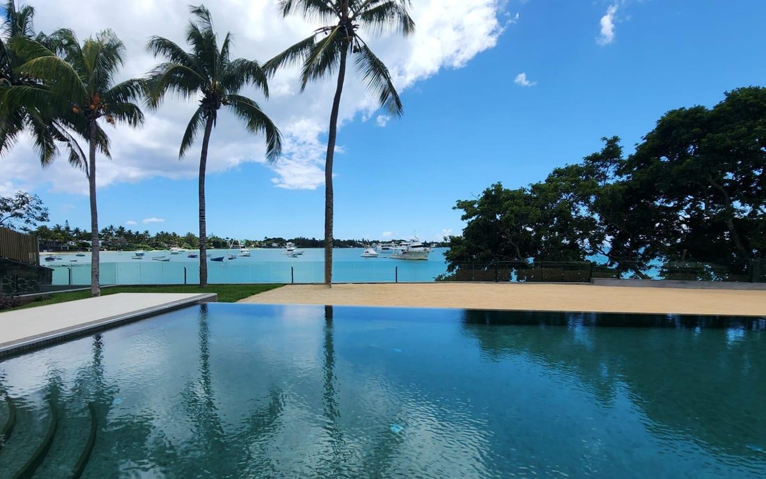 Penthouse in Grand Baie, Rivière du Rempart District, Mauritius 2 - 17408242