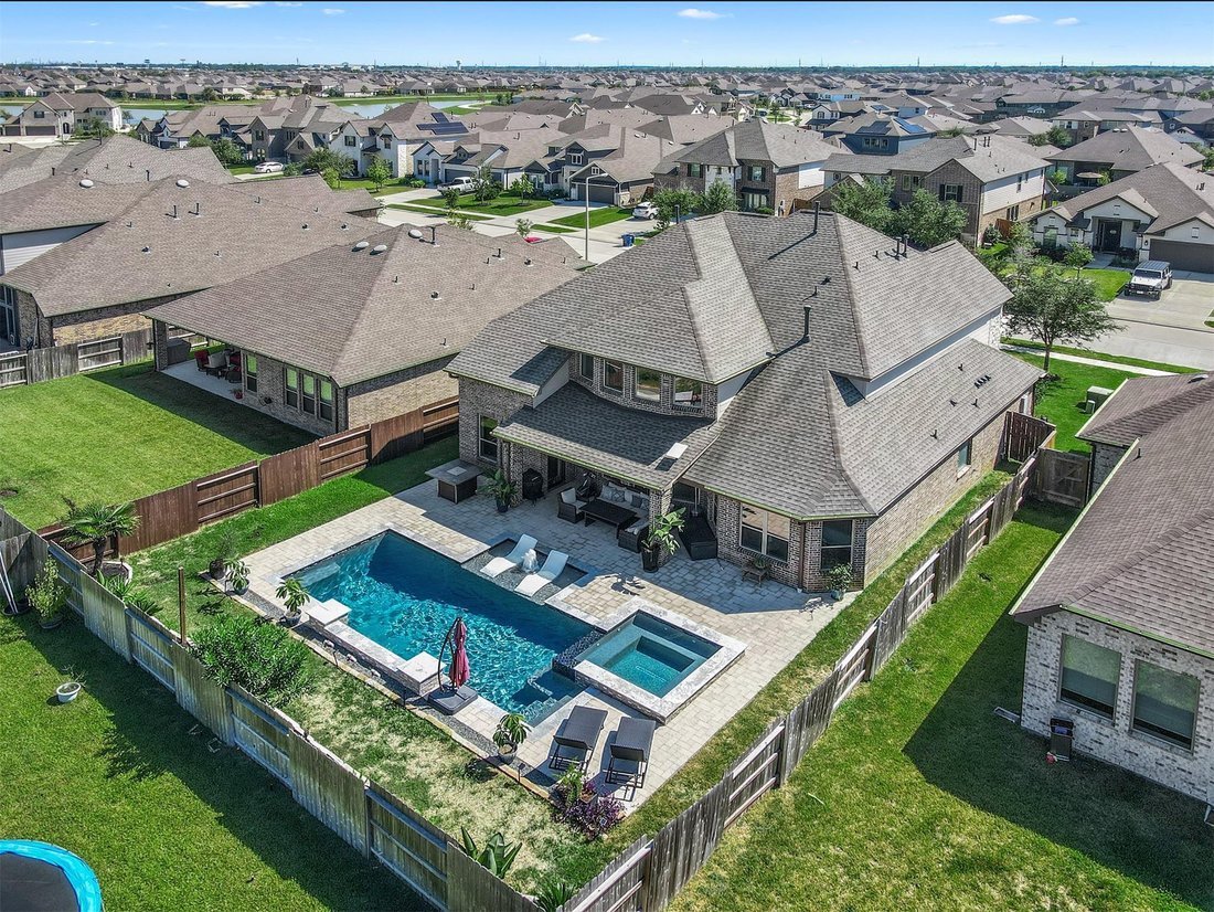 House in Texas City, Texas, United States 4 - 17415873